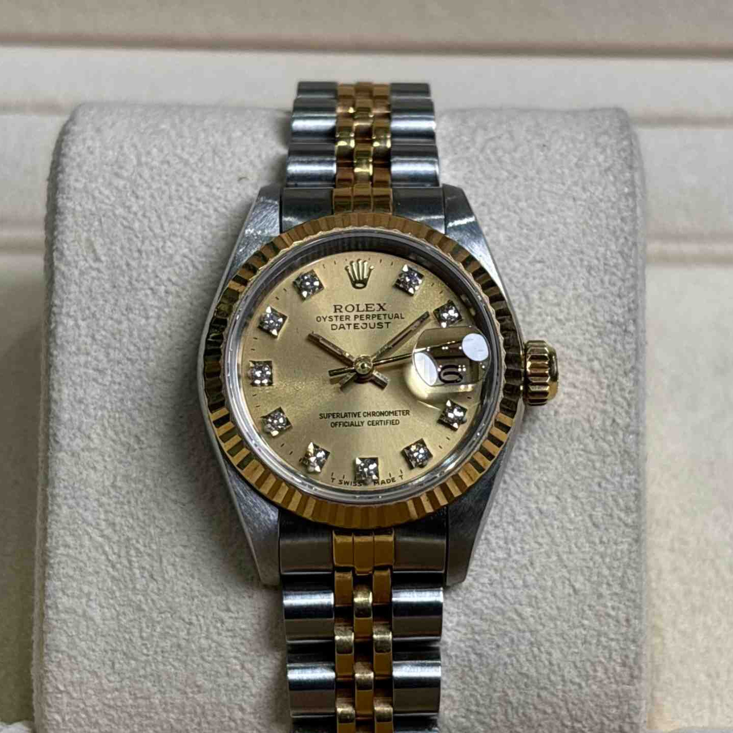 ساعت زنانه رولکس 26 میلیمتری  ROLEX OYSTER PERPETUAL DATEJUST