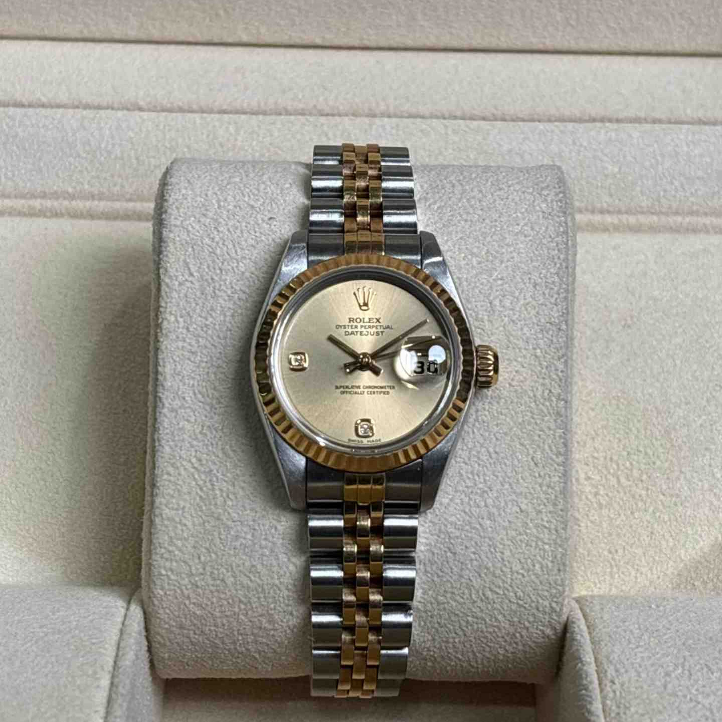ساعت زنانه رولکس 26 میلیمتری ROLEX OYSTER PERPETUAL DATEJUST